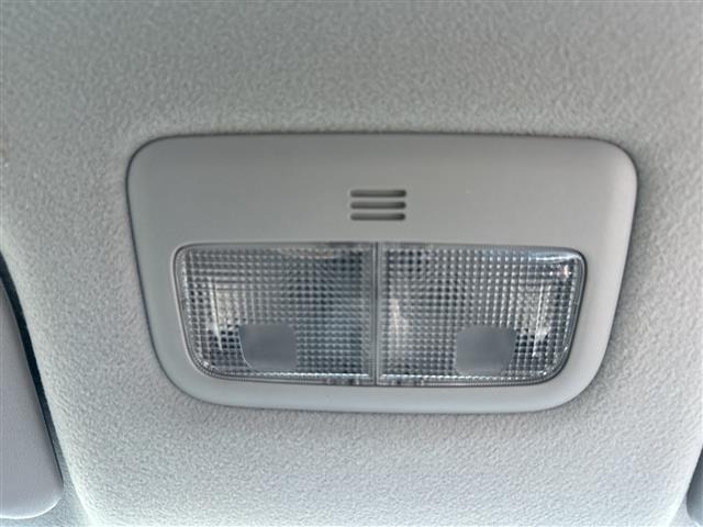Toyota COROLLA FIELDER 2011 8013953-9