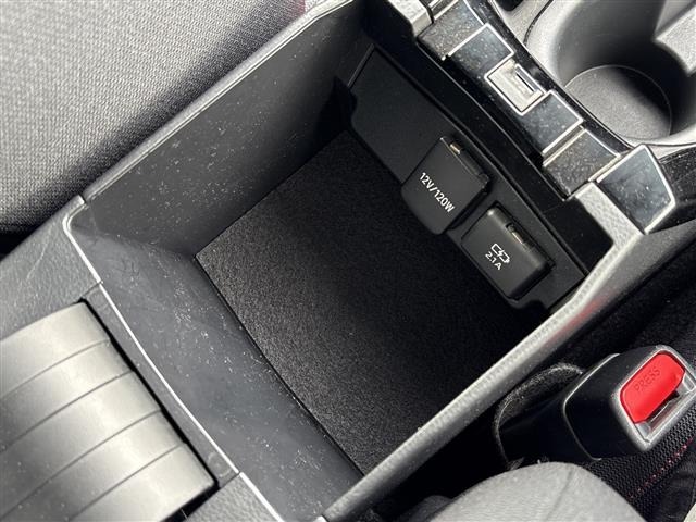 Toyota COROLLA SPORT 2019 8013647-23