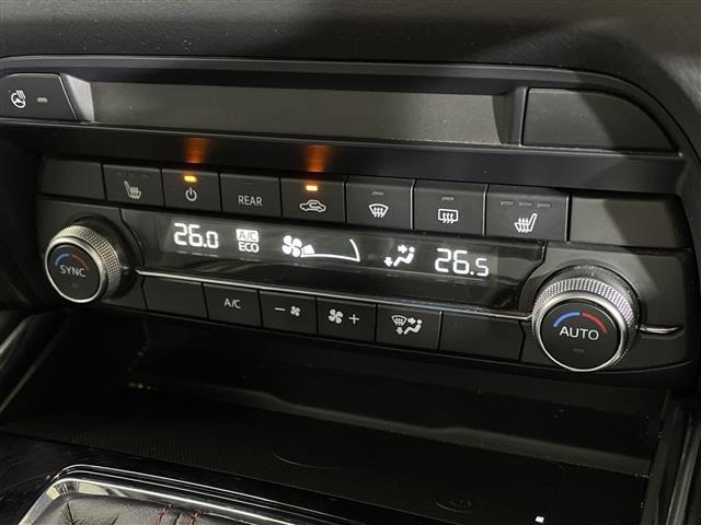 Mazda CX-8 2022 8013619-20