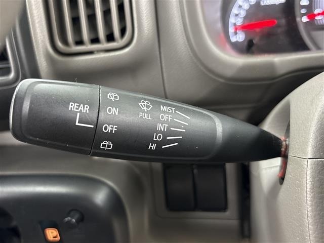 Suzuki EVERY 2023 8012902-18