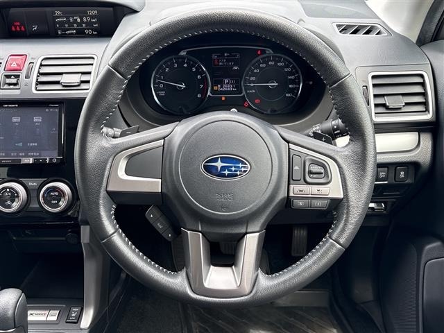 Subaru FORESTER 2018 8014224-14