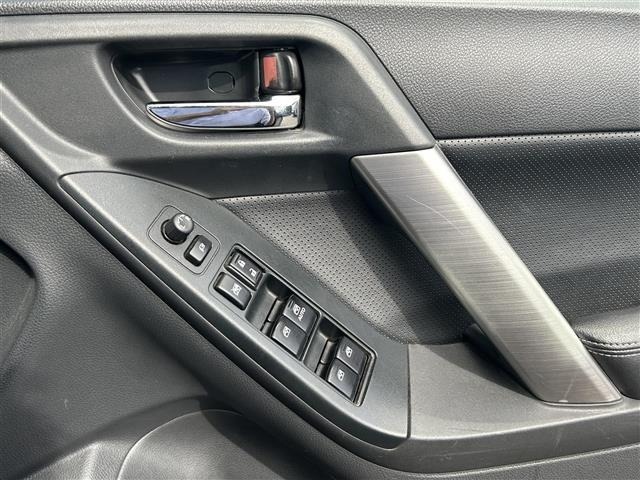 Subaru FORESTER 2015 8014226-12