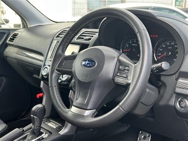 Subaru FORESTER 2015 8014226-7