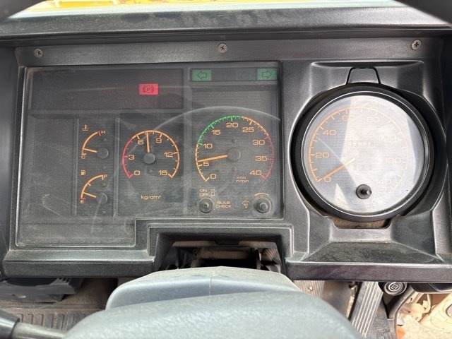 Isuzu FORWARD 1990 7990893-6