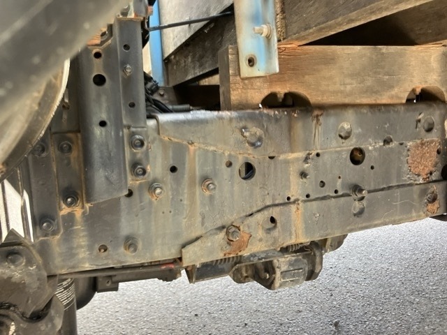 Isuzu FORWARD 1991 7990935-11