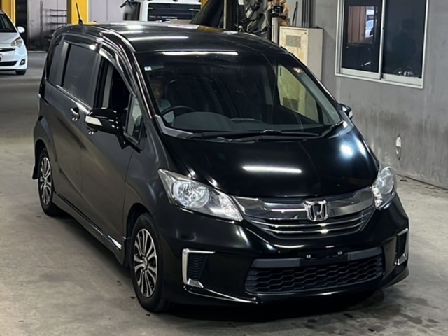 Honda FREED 2016 8015492-4