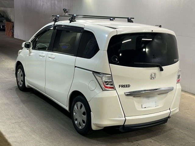 Honda FREED 2012 8015495-1