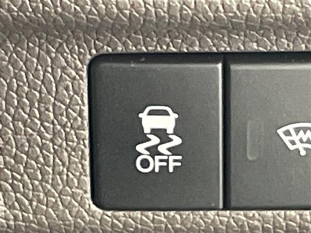 Honda FREED 2023 8015641-3