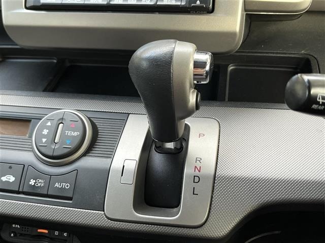 Honda FREED 2012 8015651-5