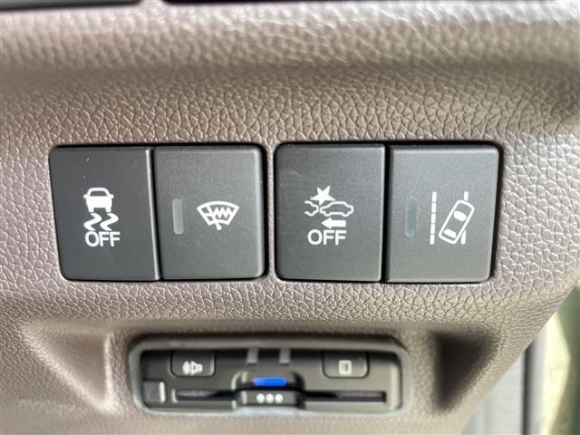 Honda FREED 2024 8015654-4