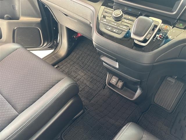Honda FREED 2022 8015660-5