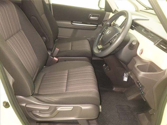 Honda FREED 2017 8015668-5