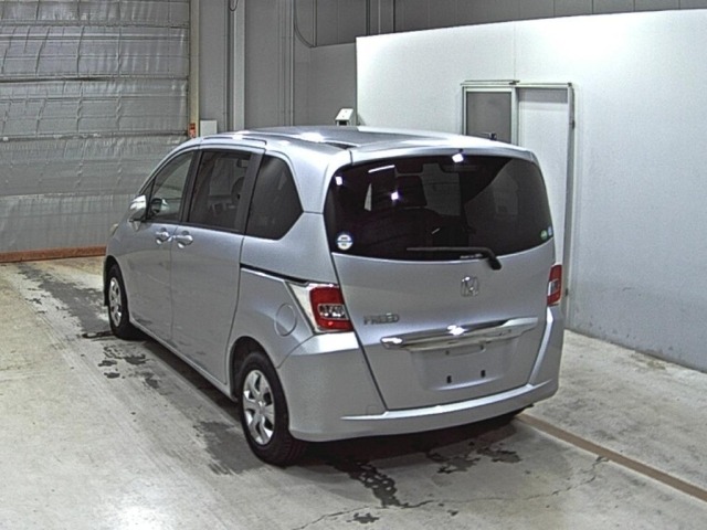 Honda FREED 2015 8015674-1
