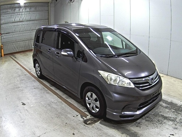 Honda FREED 2013 8015675-0