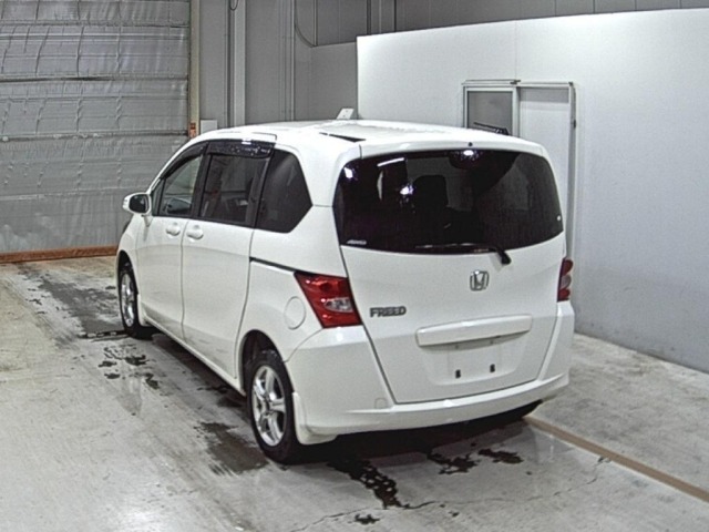 Honda FREED 2009 8015677-1