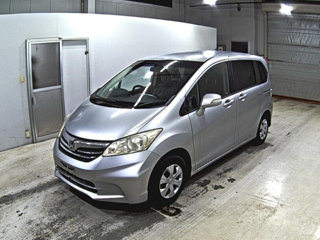 Honda FREED 2013 8015680-4