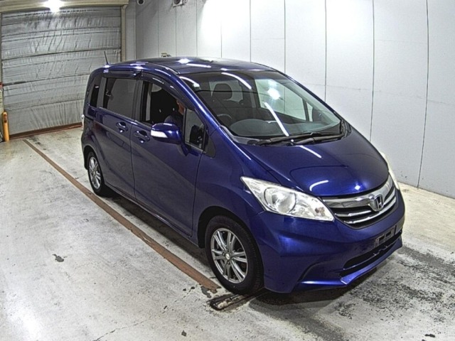 Honda FREED 2013 8015688-0