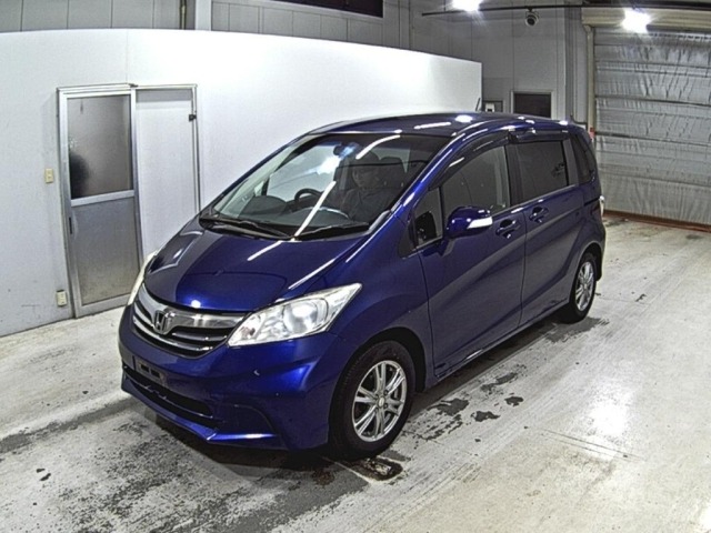 Honda FREED 2013 8015688-4