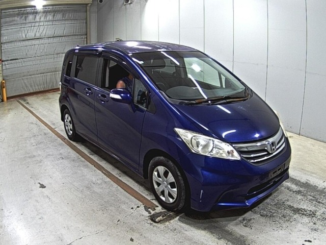 Honda FREED 2013 8015690-0