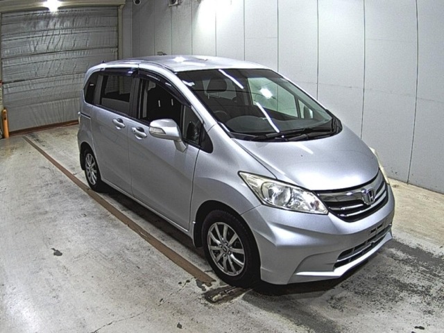 Honda FREED 2013 8015697-0