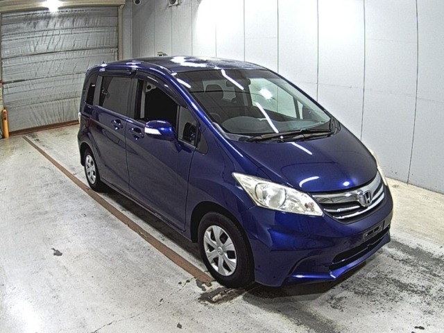 Honda FREED 2013 8015698-0