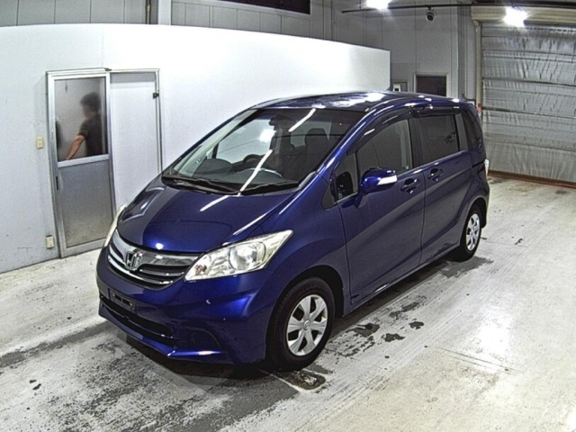Honda FREED 2013 8015698-4