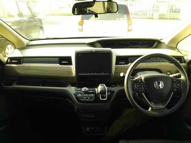 Honda FREED 2022 8015705-8