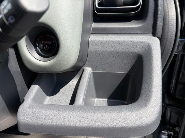 Honda FREED 2025 8015711-21