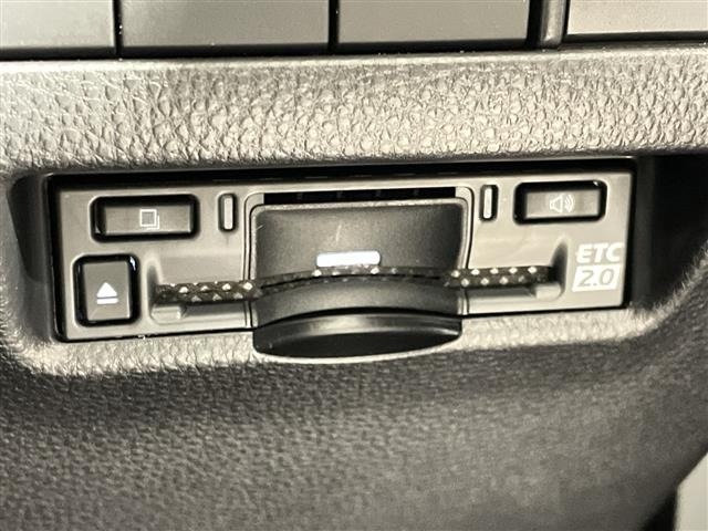 Toyota HARRIER 2023 8014255-3
