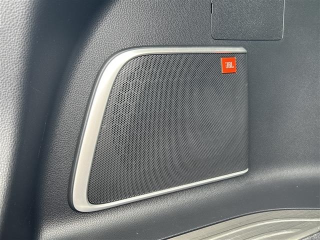 Toyota HARRIER 2022 8014287-1