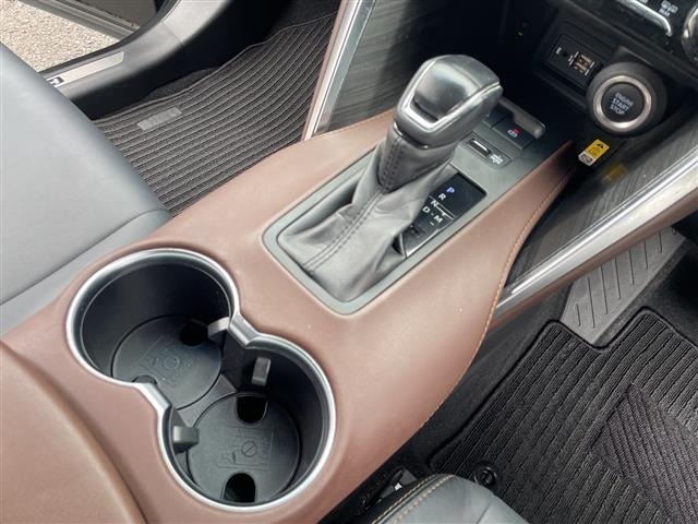 Toyota HARRIER 2021 8014318-7
