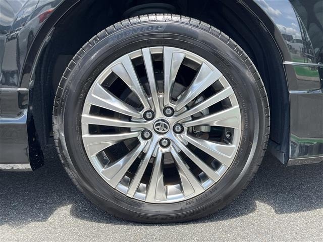Toyota HARRIER 2021 8014319-20