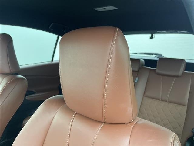 Toyota HARRIER 2019 8014320-8