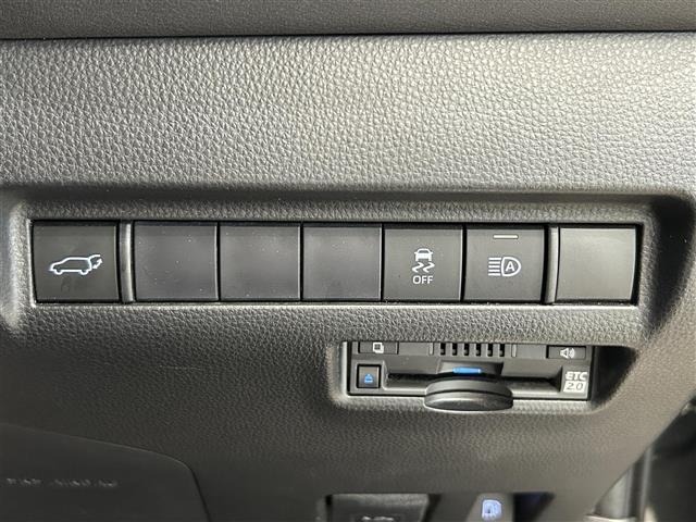 Toyota HARRIER 2021 8014329-8