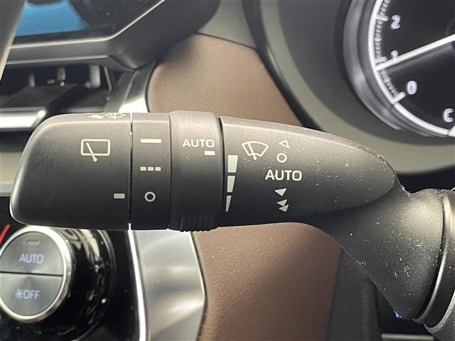 Toyota HARRIER 2021 8014335-3