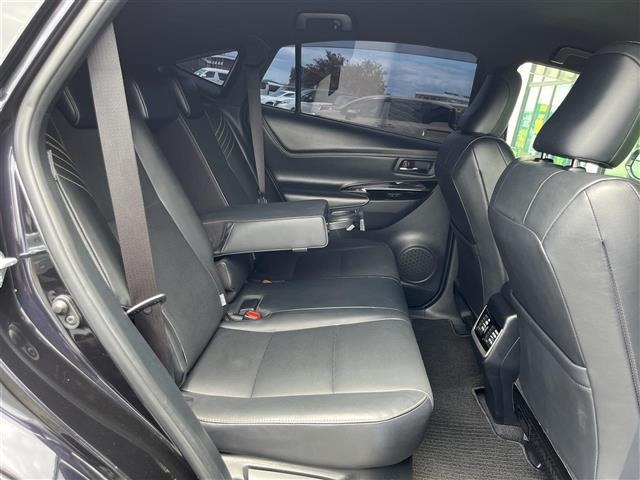 Toyota HARRIER 2017 8014340-11