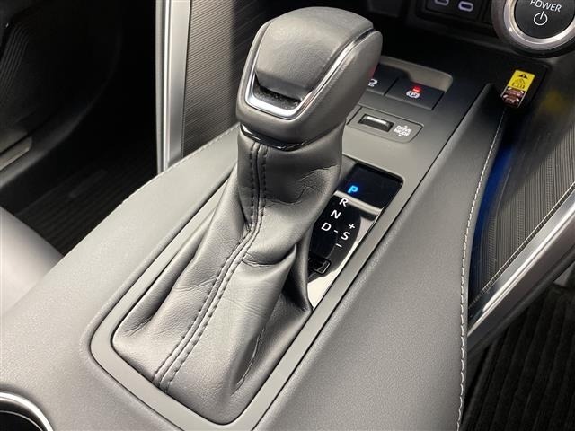 Toyota HARRIER 2023 8014350-12