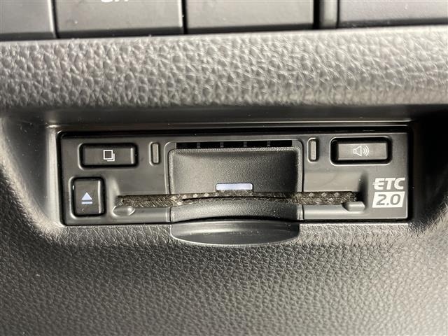 Toyota HARRIER 2023 8014350-15