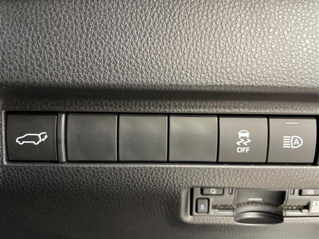 Toyota HARRIER 2023 8014350-22