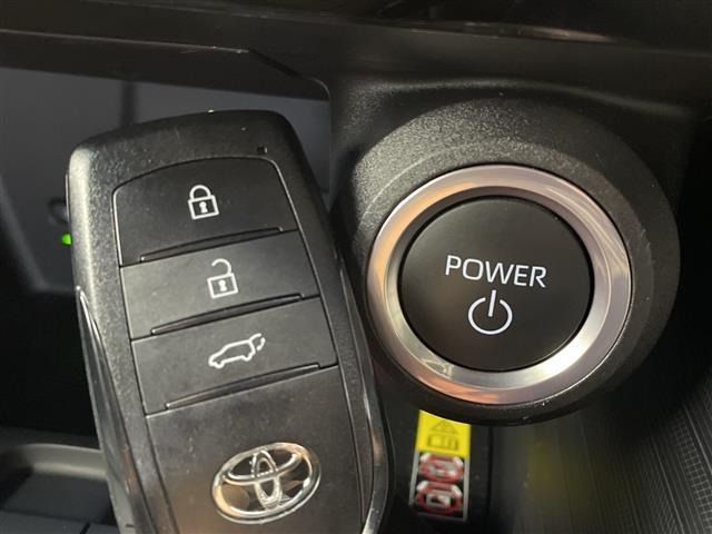 Toyota HARRIER 2023 8014350-8