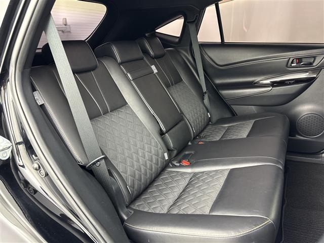 Toyota HARRIER 2017 8014352-3