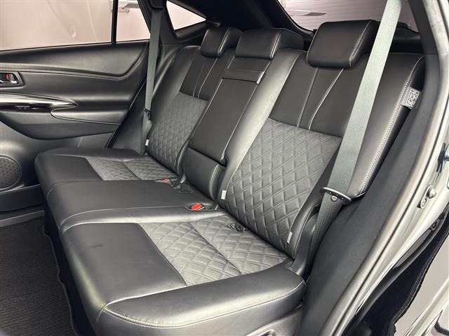 Toyota HARRIER 2017 8014352-7
