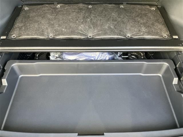 Toyota HARRIER 2025 8014360-7