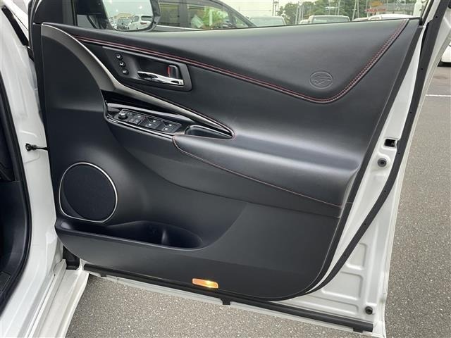 Toyota HARRIER 2018 8014368-4