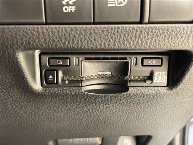 Toyota HARRIER 2023 8014382-1