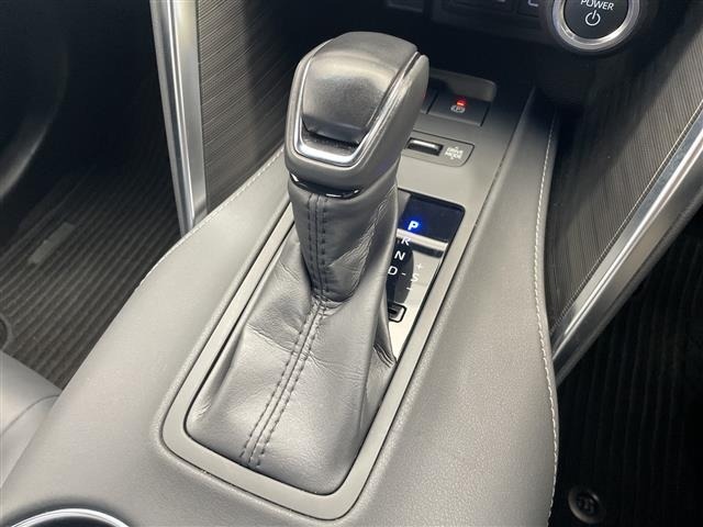 Toyota HARRIER 2023 8014382-5