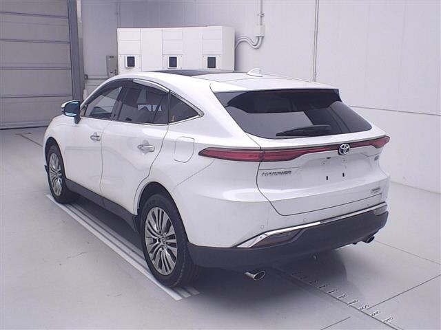 Toyota HARRIER 2022 8014404-1