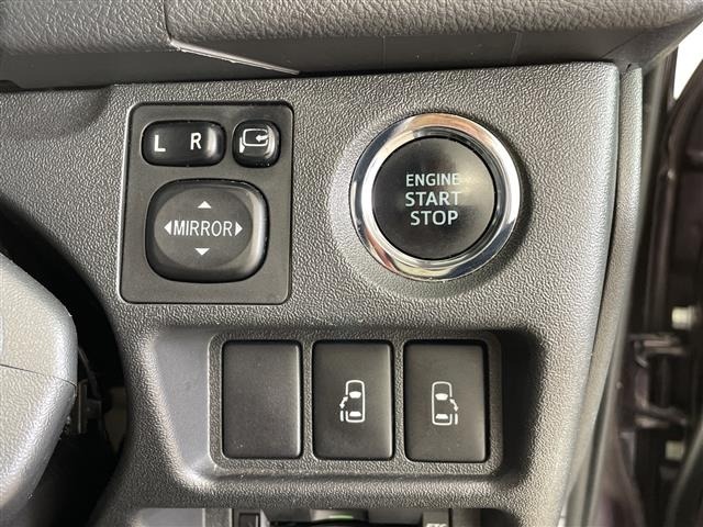 Toyota HIACE VAN 2016 8000985-11