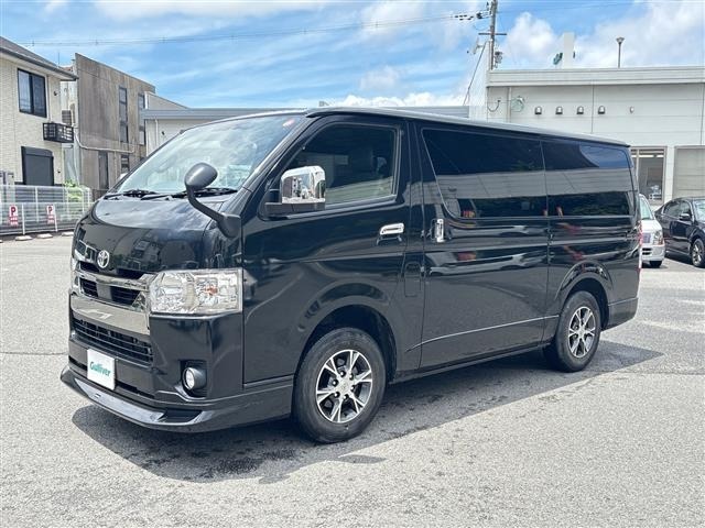 Toyota HIACE VAN 2021 8001051-17