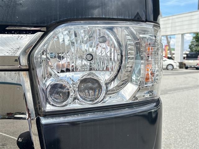 Toyota HIACE VAN 2021 8001051-8